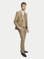 Бежевый мужской костюм-тройка — изображение 2