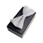 Галстук-бабочка White & Black Polka Dot
